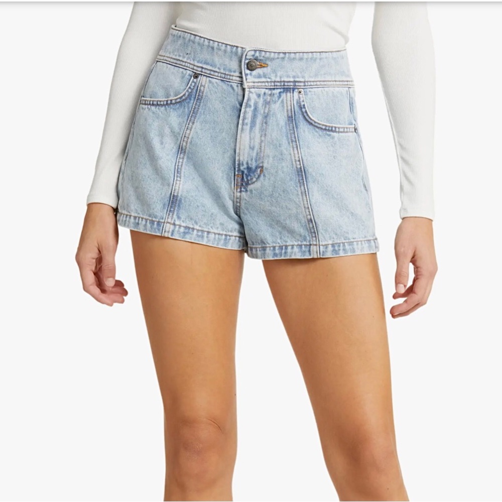 VERONICA BEARD Glenna High Rise Denim Short Pier Pressure